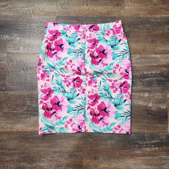 J.CREW Printed Tropical Floral Basket weave Pencil Skirt Size 4 - Picture 8 of 10